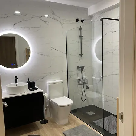 Alojamiento En El Centro De Apartamento