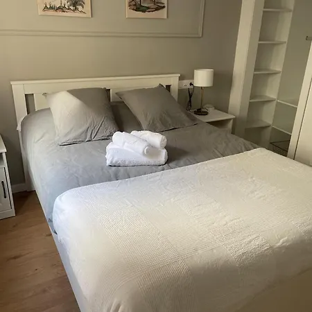 Alojamiento En El Centro De Apartamento